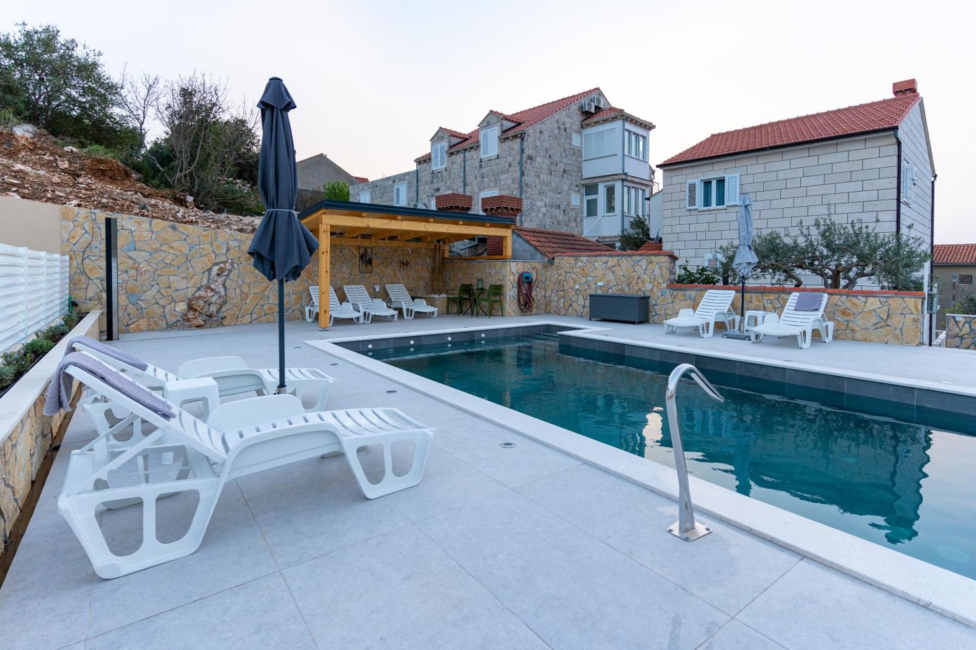 קאבטאט Holiday Home Swiss מראה חיצוני תמונה